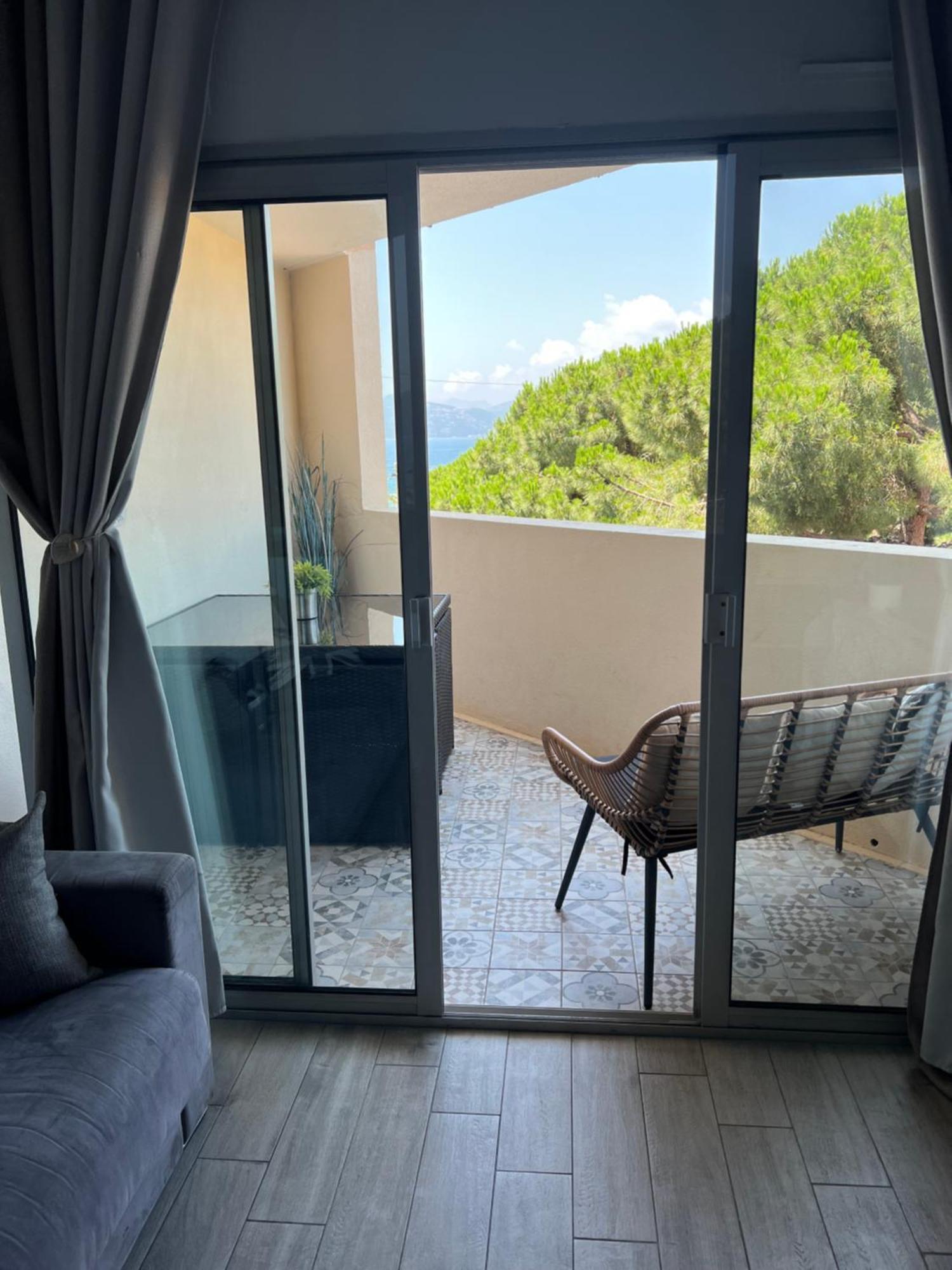 Joli 2 Pieces Aux Pieds Des Plages Κάννες Εξωτερικό φωτογραφία